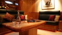 Skylge - Saloon 2